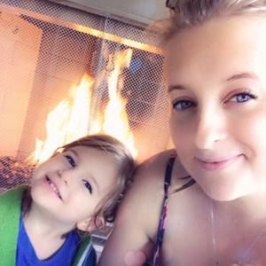 Meet your Posher, Jen